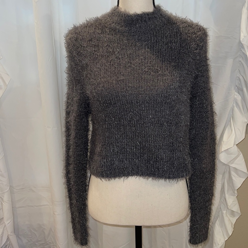 High neck sweater
